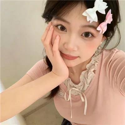 福尔摩斯小姐